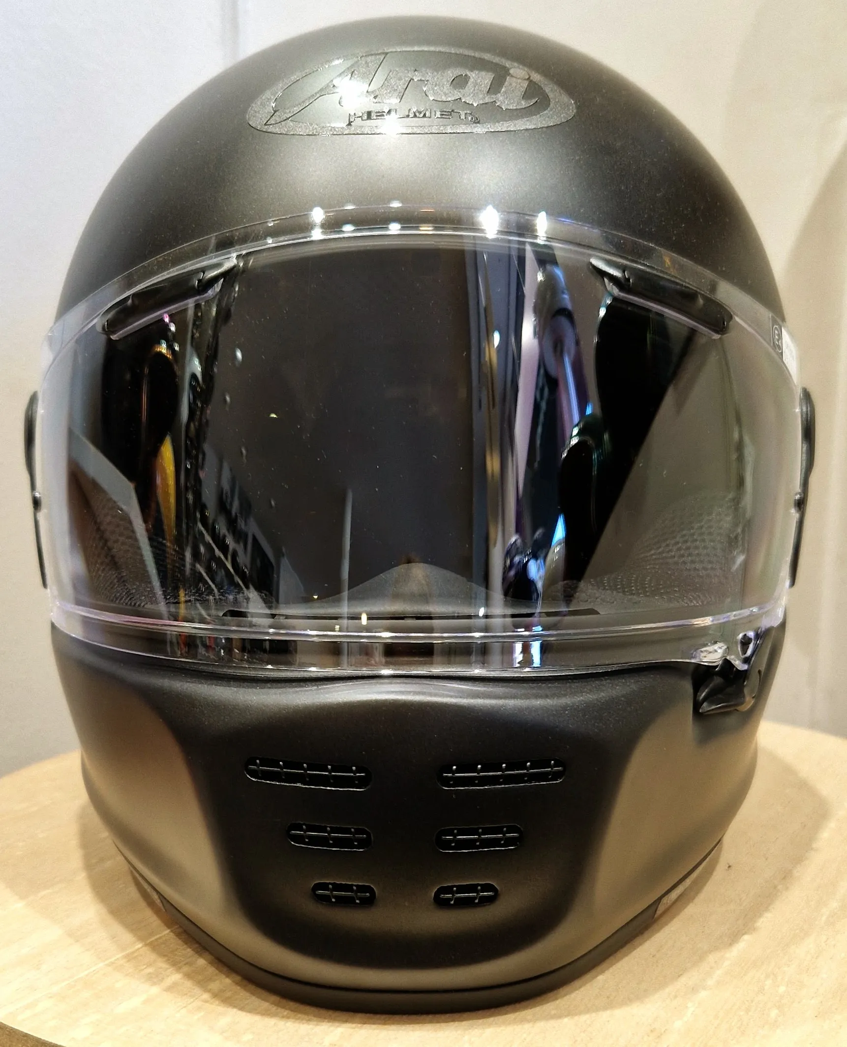 Casque ARAI Concept-XE Frost Black (Noir mat) – Image 3