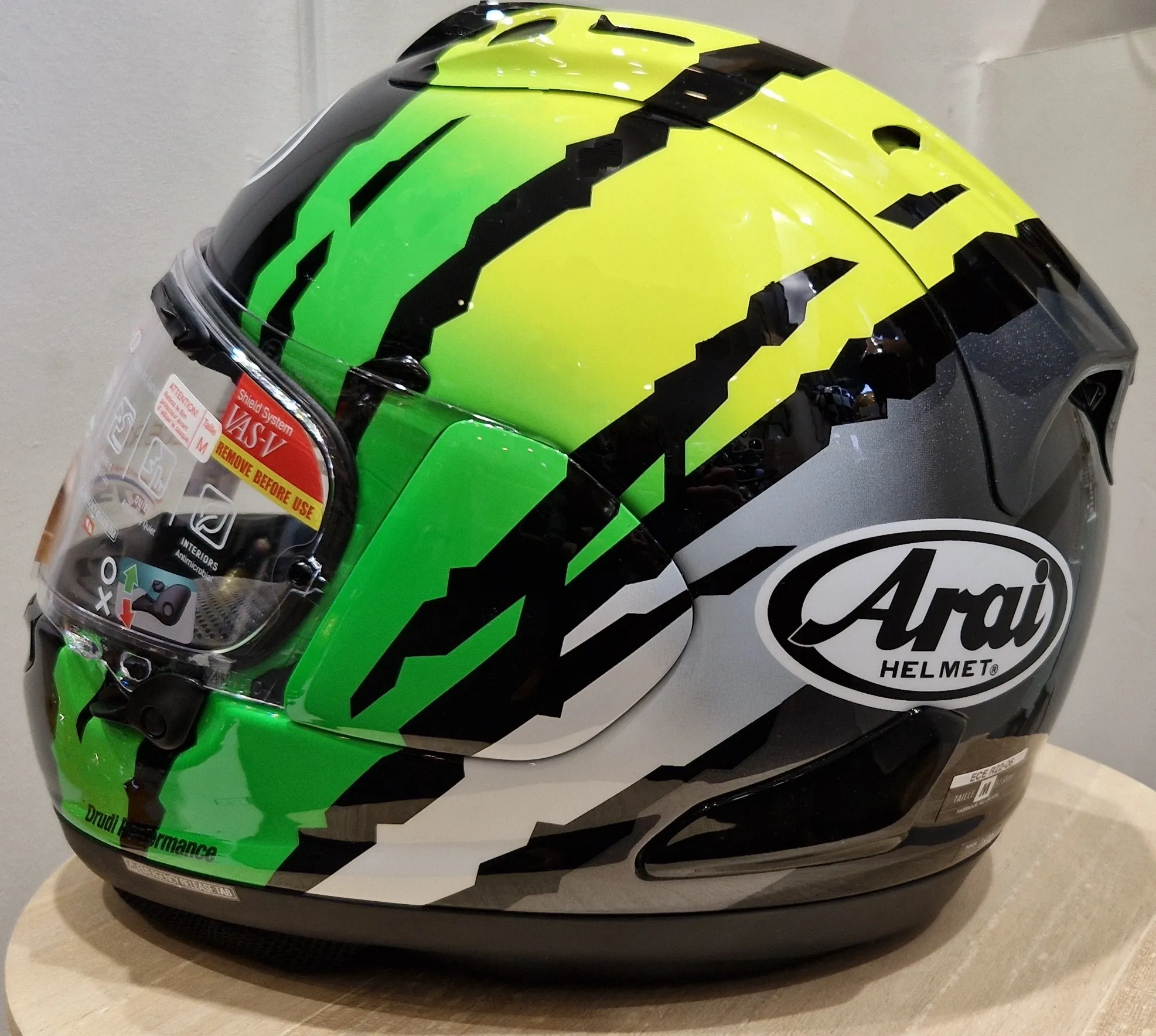 Casque Arai RX-7V EVO – Blade – Jaune – Image 4
