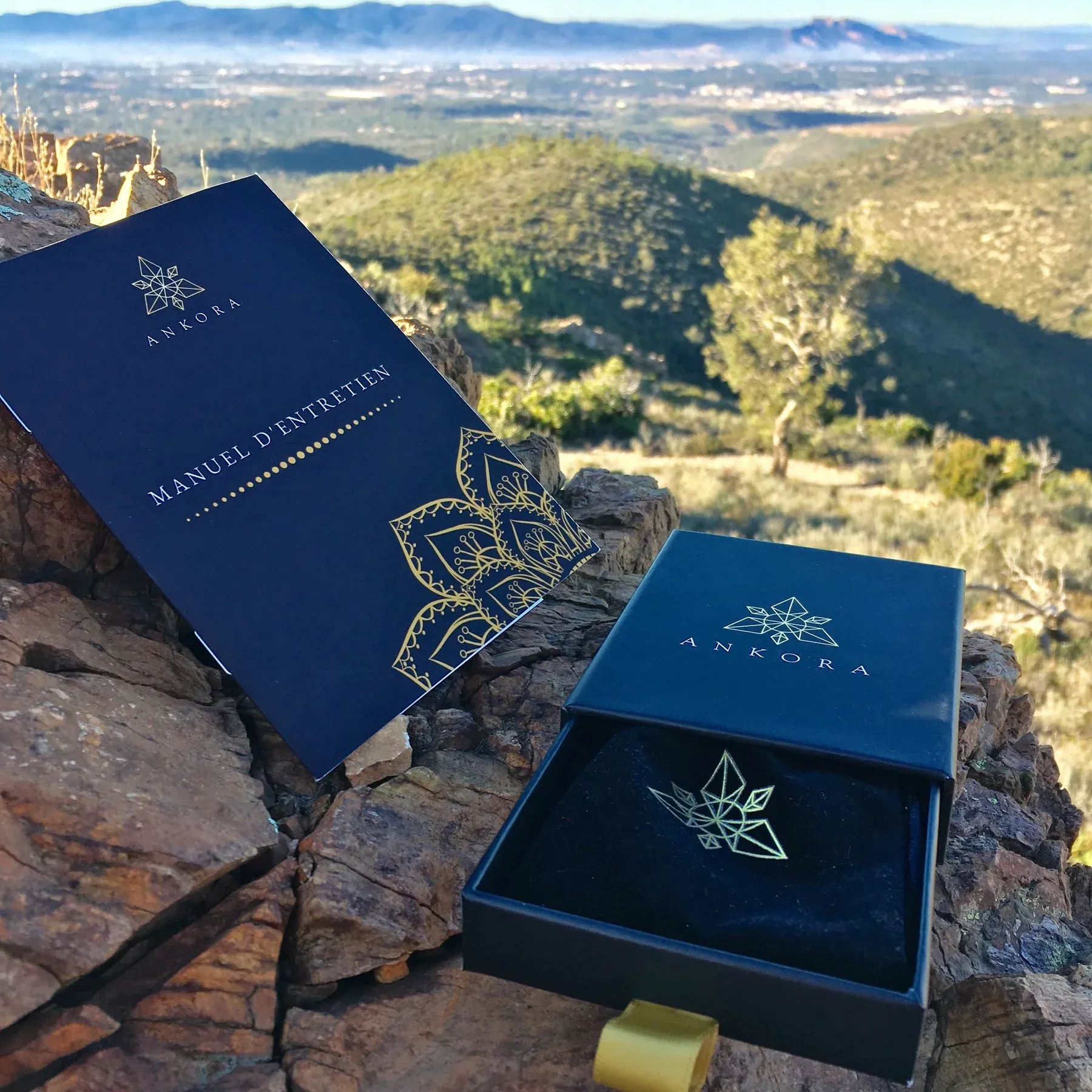 Bracelet LUXE Bouddhiste « Optimisme » Ambre Cerise - 6 mm – Image 4